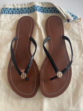 Tory Burch Terra Thong Sandals in black patent leather